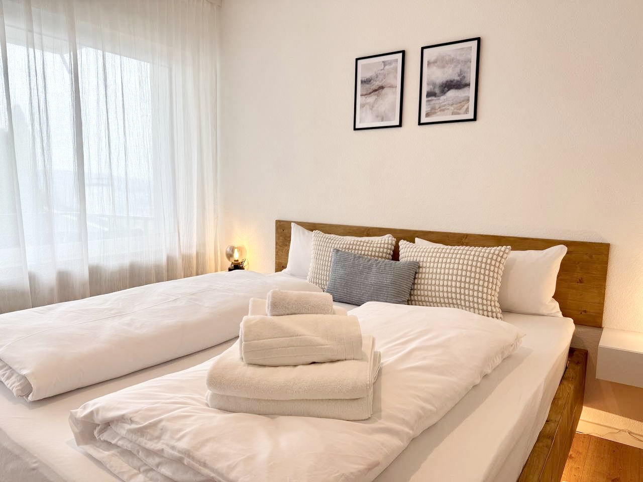 3 BR | kostenloser Parkplatz, WLAN, Balkon 3